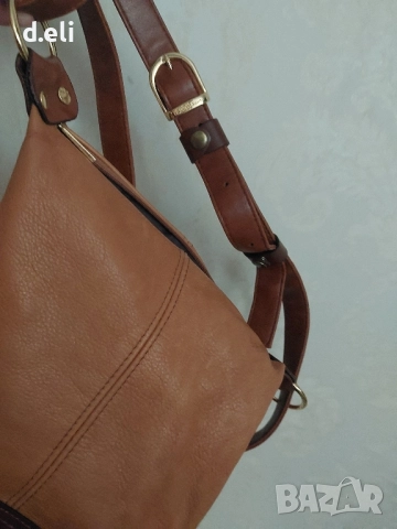 VALENTINO 100% Кожа Чанта-раница, снимка 4 - Раници - 49708666