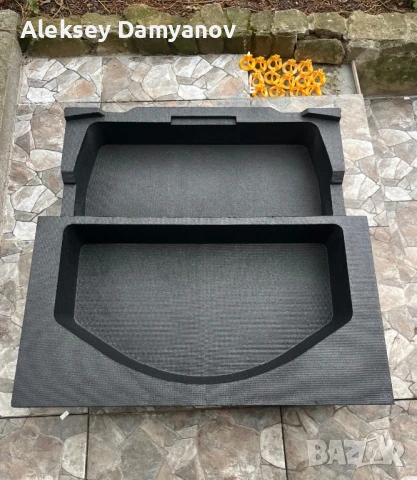 Кори за под багажник Subaru Legacy 2009–2014 – оригинални!, снимка 2 - Аксесоари и консумативи - 51194939