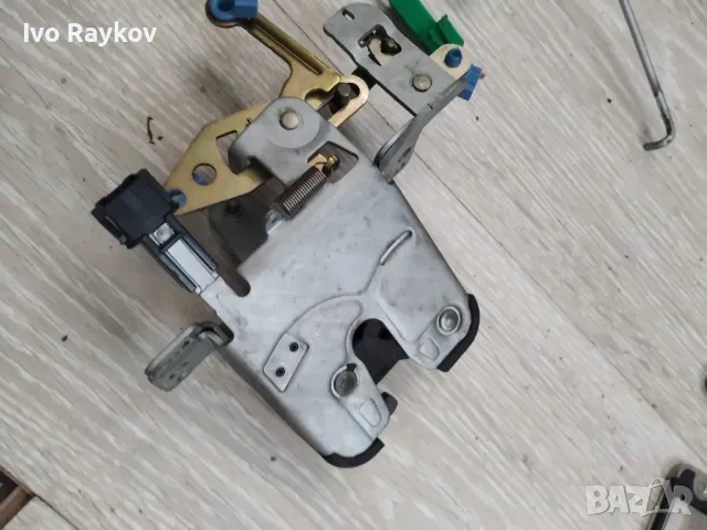 Брава , ключалка задна врата за Saab 9-3 , 5360334 , снимка 4 - Части - 50046178