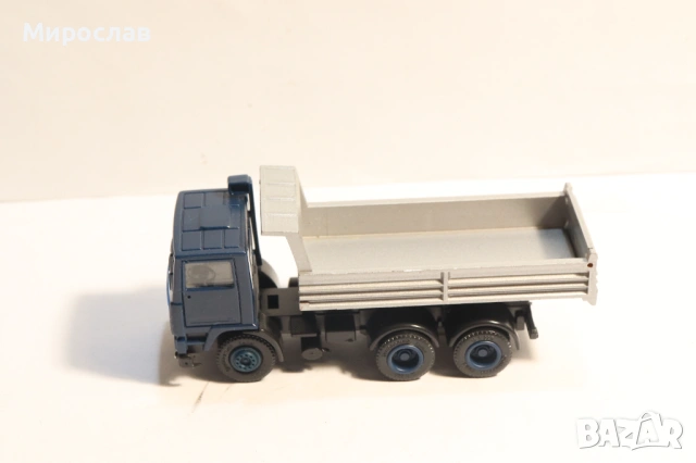 HERPA 1:87 H0 VOLVO САМОСВАЛ КАМИОН МОДЕЛ, снимка 2 - Колекции - 53608886