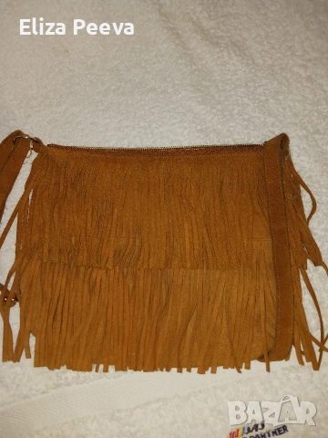 Велурена чанта