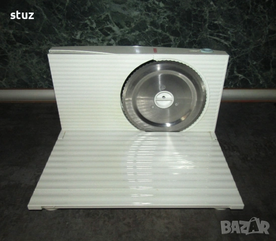 Електрическа машина Bosch, за рязане на колбаси, хляб, зеленчуци, сирена