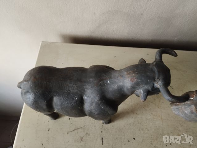 Две статуетки комплект- бик и мечка, снимка 5 - Други ценни предмети - 45280360