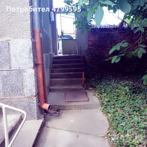 Продавам къща с двор в село Лесичово, снимка 11 - Къщи - 54223937