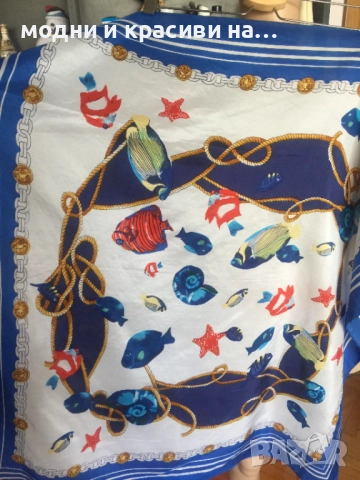 Копринен шал с морски десен