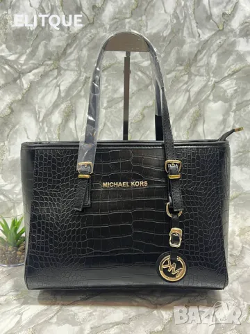 Дамски чанти michael kors , снимка 1 - Чанти - 47698157