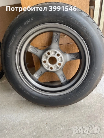 Продава оригинална алуминиева резервна гума ( Патерица) за Toyota Rav4, снимка 2 - Гуми и джанти - 53673836