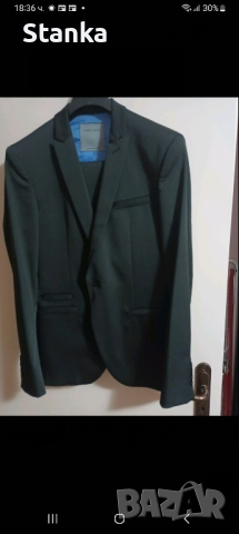 Абитурентски  мъжки костюм, снимка 1 - Спортни дрехи, екипи - 45024390