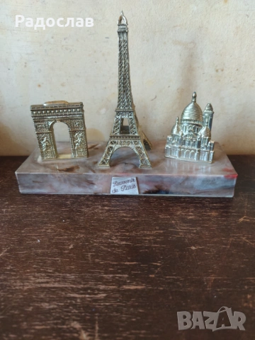 оригинален сувенир статуетка Париж Айфеловата кула , снимка 2 - Статуетки - 54121409