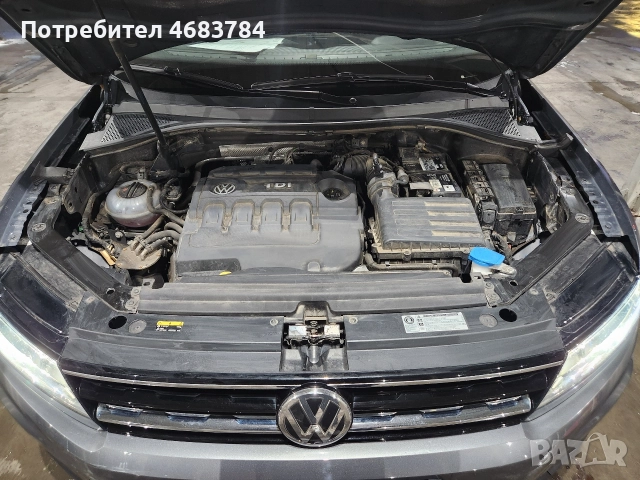 Volkswagen Tiguan 2.0 TDI, снимка 16 - Автомобили и джипове - 52804096