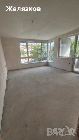 Продава 2-СТАЕН кв. Железник-запад, снимка 3 - Апартаменти - 52316036