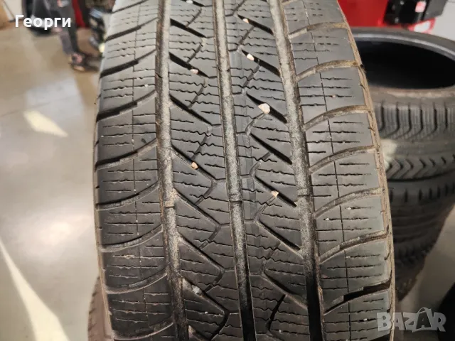 2бр.всесезонни гуми 215/65/15C Goodyear, снимка 1 - Гуми и джанти - 48252127