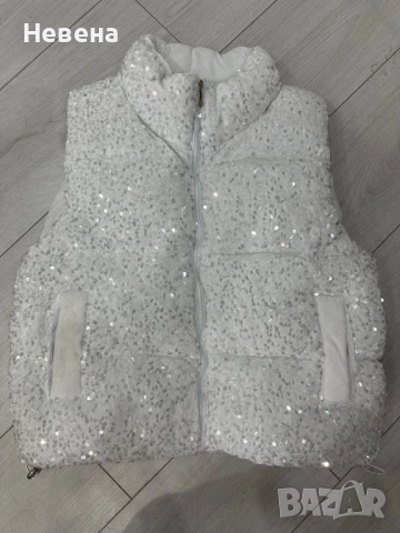 Дамски елек с паети, снимка 3 - Елеци - 52405729