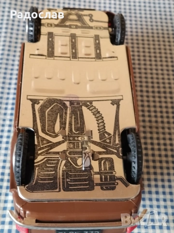 Нова колекционерска количка FIAT 126, снимка 7 - Колекции - 53743321