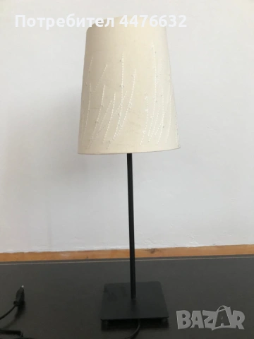 лампа икеа бял абажур