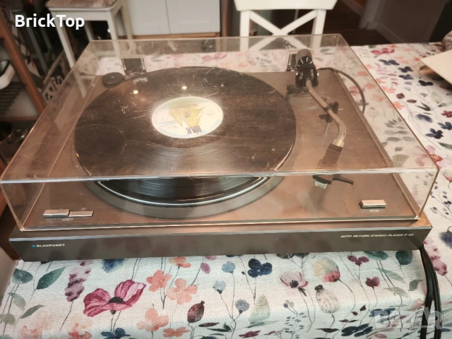 Грамофон Blaupunkt P60, снимка 4 - Грамофони - 54235312