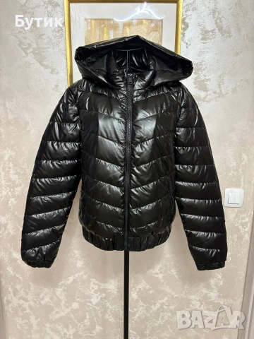 Дамско преходно яке