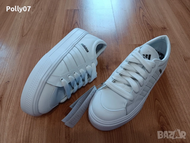 Дамски Кецове Adiddas, снимка 2 - Маратонки - 53753667