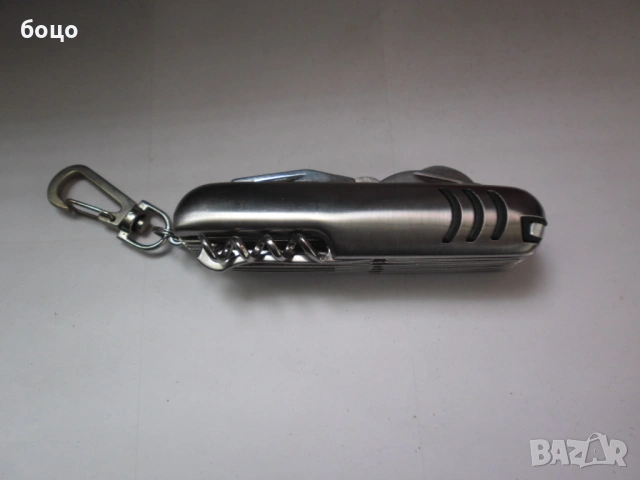 Продавам два ножа 