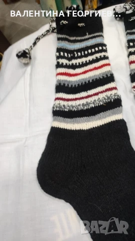 Чорапи ръчно плетени , снимка 4 - Антикварни и старинни предмети - 34737736