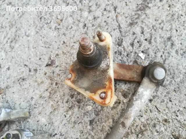 Nissan Navara Нисан Навара рамена механизъм предни чистачки, снимка 3 - Части - 53777321