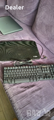 Лаптоп ASUS X540Y, снимка 6 - Лаптопи за дома - 52918275