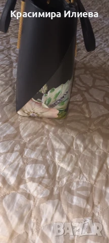 Чанта от естествена кожа на Ted Baker , снимка 3 - Чанти - 50826635