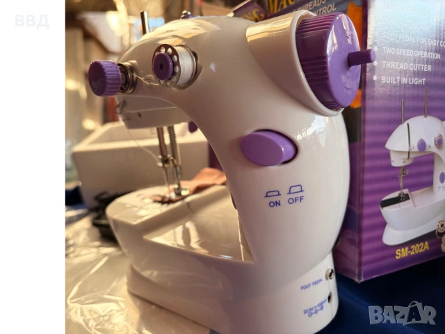 Малка електрическа шевна машина, снимка 3 - Други машини и части - 53003805