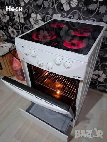 Стъклокерамична Готварска Печка Gorenje, снимка 5 - Печки, фурни - 54025528