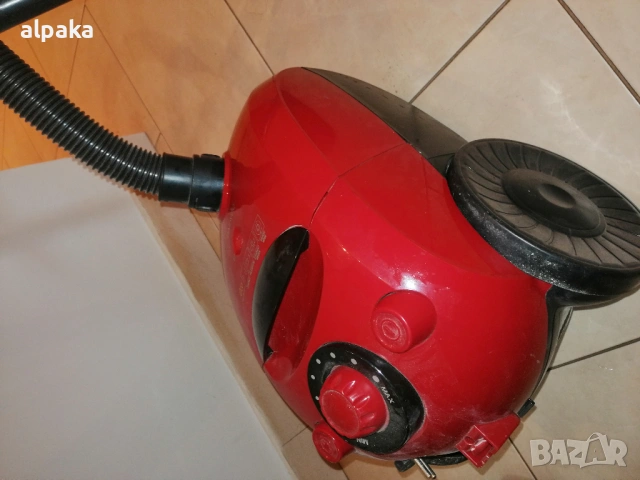 Продавам маркова прахосмуkачка Daewoo 800W, снимка 3 - Прахосмукачки - 53296563