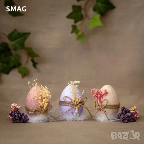 Великденско декоративно яйце, розово с точици, с дървена стойка и пера – Ø 6×8см_1233661, снимка 2 - Декорация за дома - 54227637