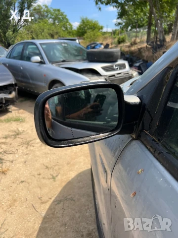 Огледала рено сценик 2004г , снимка 2 - Части - 50997796