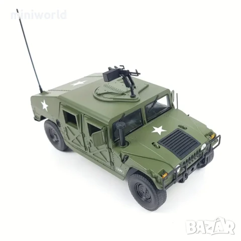 Hummer H1 военен тежко въоръжен с картечница - мащаб 1:18 на CCA Models моделът е нов в кутия, снимка 5 - Колекции - 50727311