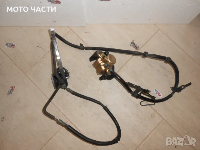 Задна спирачна система за Yamaha T-max 500 (2001), снимка 1