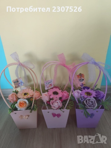 Кошнички с цветя , снимка 8 - Изкуствени цветя - 51584242