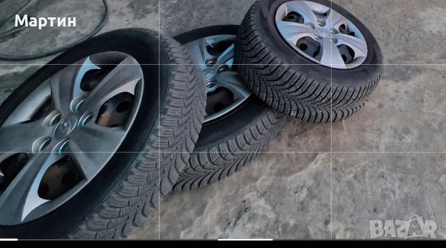 Продавам предни калници, преден капак и фарове и джанти с зимни гуми за Hyundai i30, снимка 3 - Части - 52858512