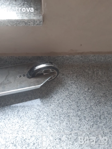 Тротинетка за фрийстайл, снимка 5 - Скутери и тротинетки - 52038624