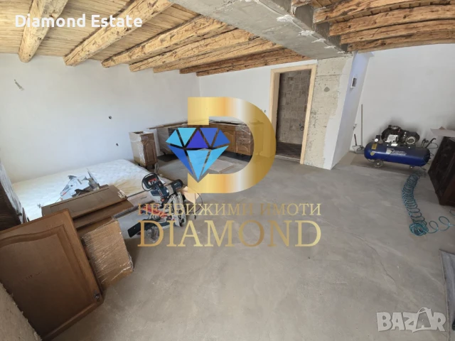 Реновирана двуетажна къща в село Добрич, общ. Димитровград, снимка 8 - Къщи - 51017385