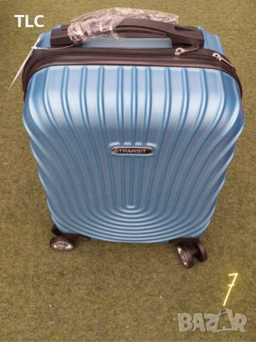 Стилен куфар за ръчен багаж в страхотни цветове, снимка 4 - Куфари - 44996632