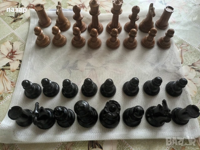 Бакелитов комплект за шах отлично запазен