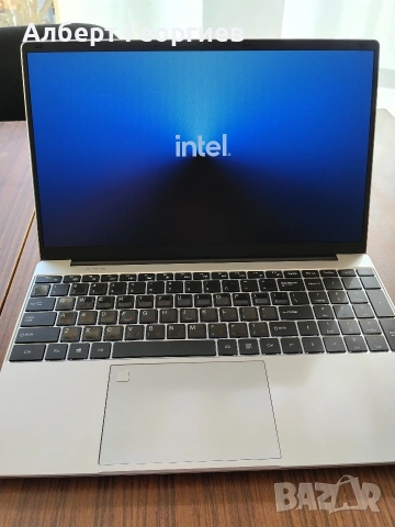 Лаптоп 15.6", RAM 16GB DDR4, SSD M2 512GB