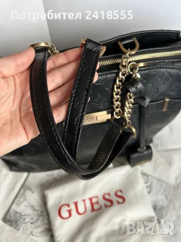 Чанта на Guess, снимка 7 - Чанти - 48482429