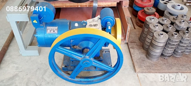 Машина за асансьор 4 лица, снимка 2 - Други машини и части - 53809362