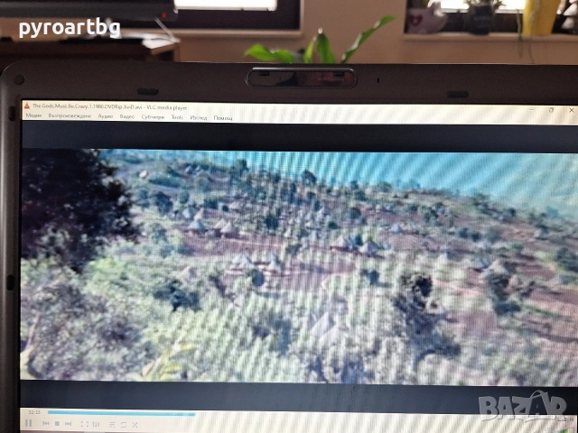 Лаптоп Toshiba, снимка 8 - Лаптопи за дома - 53447731