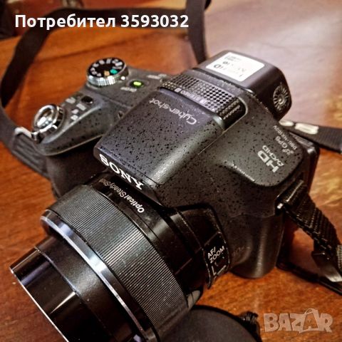 Фотоапарат Sony DSC- HX100V, снимка 4 - Фотоапарати - 45283240