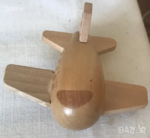 Колекционерска Фигурка Turkish Airlines Wooden Plane with Figure Doll, снимка 1 - Колекции - 47257226