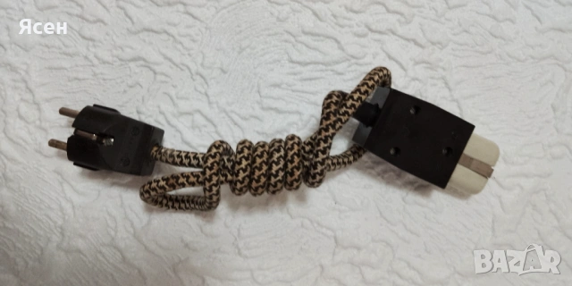 Шнур за домакински уреди.