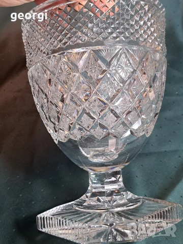 масивна кристална фасетирана ваза със столче Bohemia , снимка 4 - Вази - 54164030