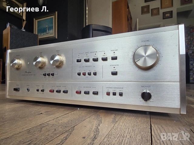 Accuphase E 301, снимка 2 - Ресийвъри, усилватели, смесителни пултове - 53719572