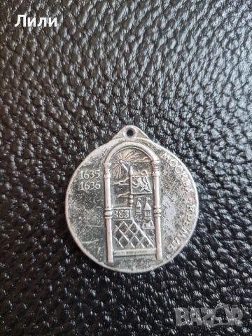 Стар руски медал , снимка 1 - Антикварни и старинни предмети - 45794125